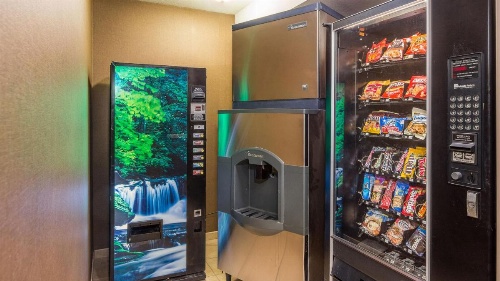 Magnuson Grand Pikes Peak image 25