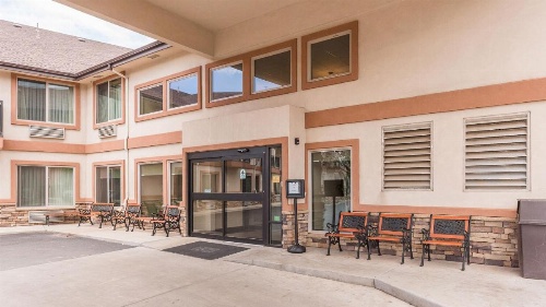 Magnuson Grand Pikes Peak image 49