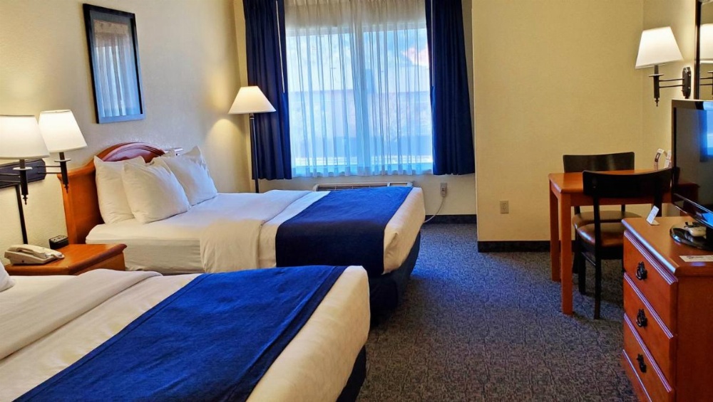 Quadruple Room with Mountain View