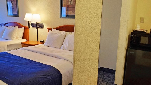 Magnuson Grand Pikes Peak image 8